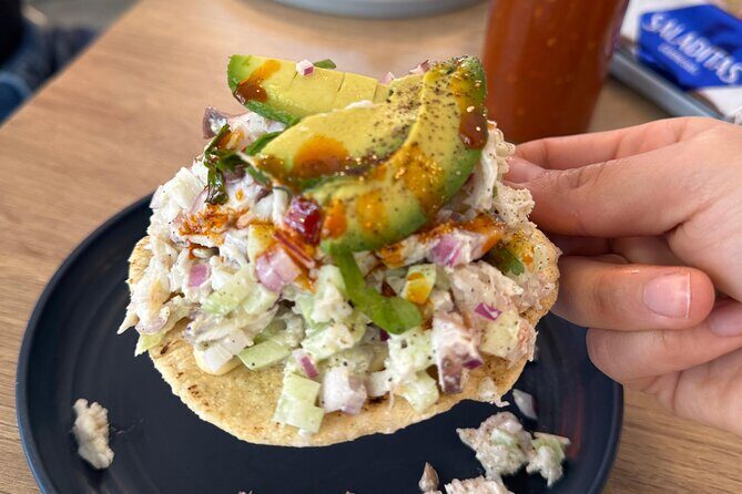 Private gastronomic tour Seafood & Drinks - All incluided - A Closer Look at the Tour Experience