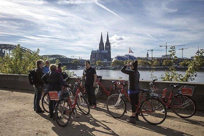 Private-Group Bike Tour of Cologne with Guide - Who Should Consider This Tour?