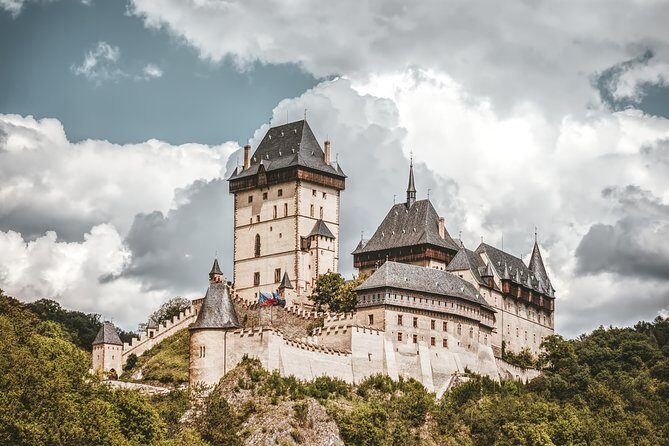 Private Karlstejn Castle luxury tour from Prague with Caves - The Experience: What We Think