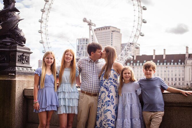 Private landmarks photoshoot for families and couples - Authentic Reviews from Participants