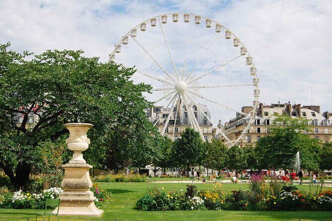 Private Paris City Tour and shopping in La Vallée Village - Frequently Asked Questions