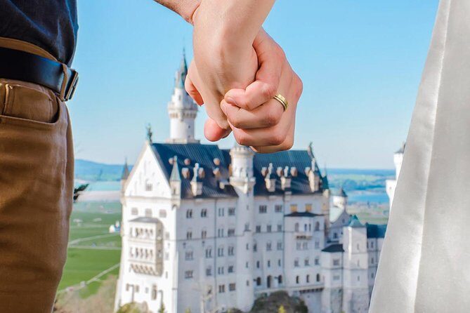 Private Photo Session with a Local Photographer in Basel - The Itinerary: What to Expect