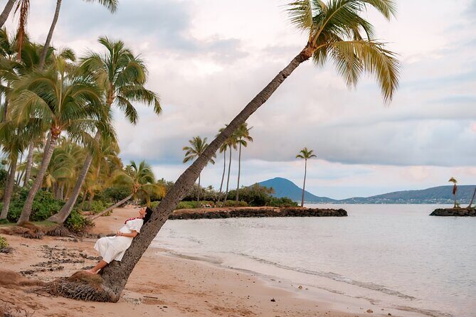 Private Professional Vacation Photoshoot in Honolulu - The Authentic Side of Honolulu