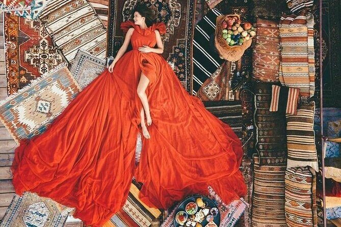 Private Romantic Photoshoot in Cappadocia with Balloon View - Who Will Love This Experience?