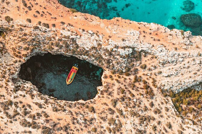 Private Speedboat 3hrs Blue Lagoon, Crystal Lagoon & Caves - The Boat & Equipment: Comfort & Convenience