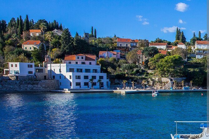 Private Speedboat Tour | Caves Beaches Islands and more - The Sum Up