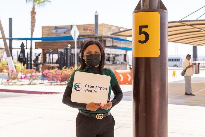 Private SUV Round-Trip from Airport to Hotels in Cabo San Lucas - What Travelers Love