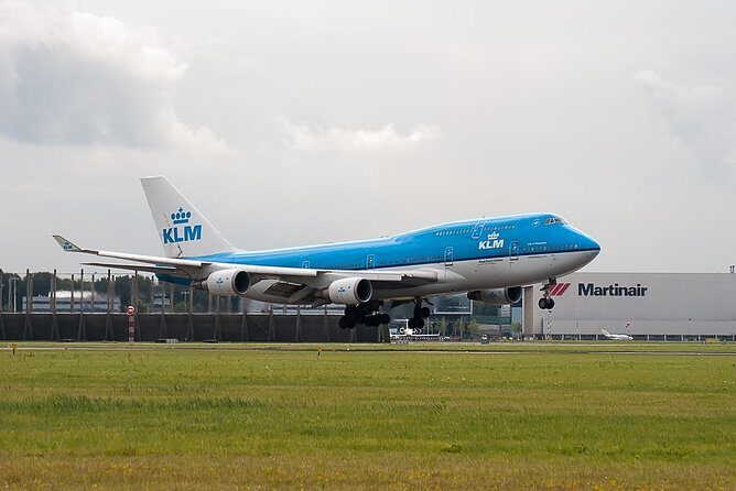 Private taxi transfer from Rotterdam to Amsterdam Schiphol Airport - Deep Dive: The Itinerary and Experience
