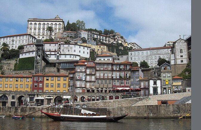 Private Tour 1h: Foz, Ribeira and Pte. D.luis, group price up to 6px - Who Should Consider This Tour?