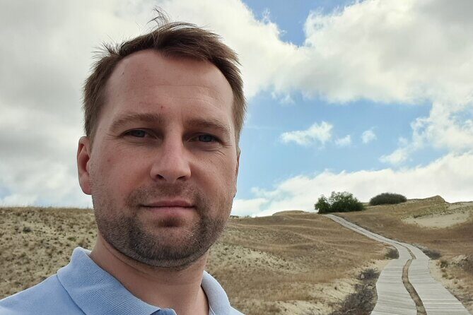 Private Tour: Amber Catching in Curionian Spit From Klaipeda - Amber Catching at Preila