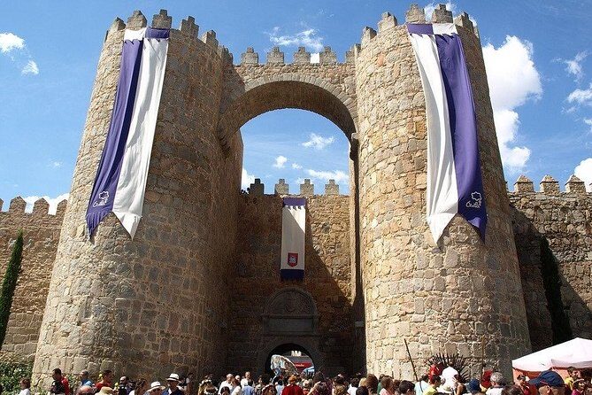 Private Tour Ávila - Segovia from Madrid with Tapas Route - What’s Included and What to Expect
