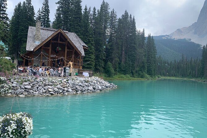 Private Tour Moraine Lake, Lake Louise & Emerald Lake - The Itinerary in Detail