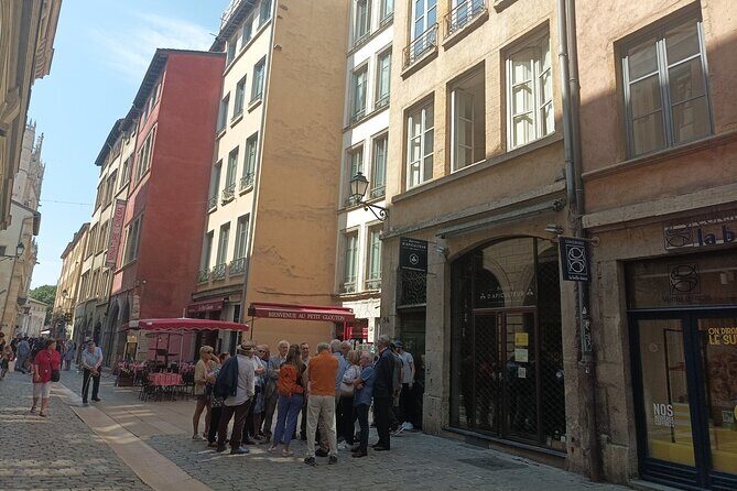 Private tour of old Lyon - 2 hours - Who Should Book This Tour?