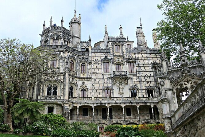 Private Tour Sintra Palaces and Scenic Landscapes - What Travelers Can Expect