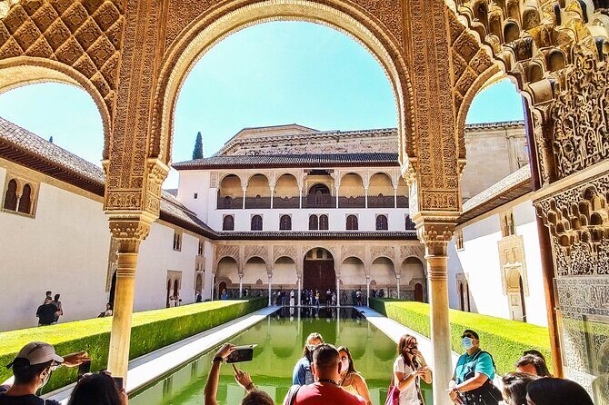 Private tour to Granada from Seville with visit to the Alhambra - Who Will Love This Tour?