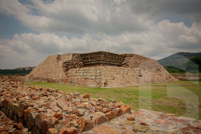 Private Tour to Tequilera Corralejo and Piramides Zone - Who Should Consider This Tour?