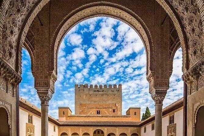 Private Tour to The Alhambra and Generalife from Motril port - Alcazaba: The Military Fortress