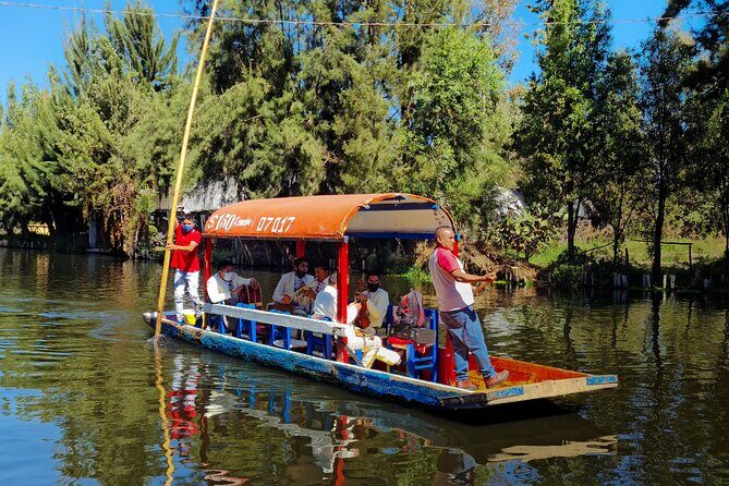 Private Tour to Xochimilco, Coyoacan and Frida Kahlo Museum - Why Travelers Love This Tour