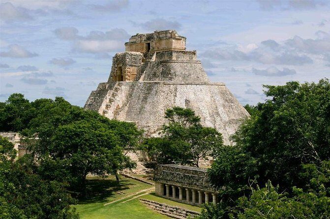 Private Tour: Uxmal & Hacienda Sotuta de Peon by Yucatan Concierge - Who Should Consider This Tour?