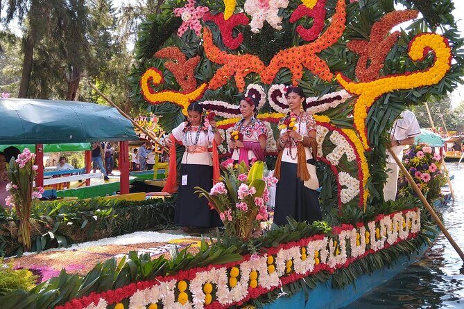 Private Tour: Xochimilco, Coyoacan and Frida Kahlo Museum. - Exploring Xochimilco: The Floating Gardens