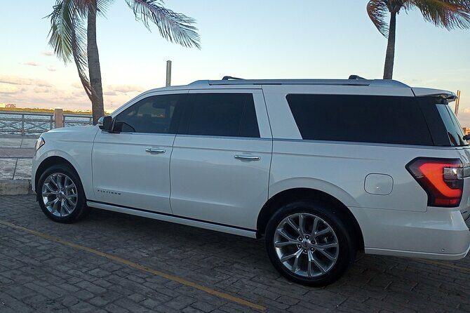 Private Transfer from Cancun Airport to Playa del Carmen - What the Reviews Say