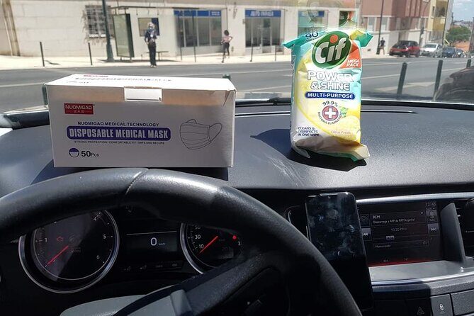 Private Transfer from Lisbon to Porto with Sightseeing Tour - What’s included and what’s not