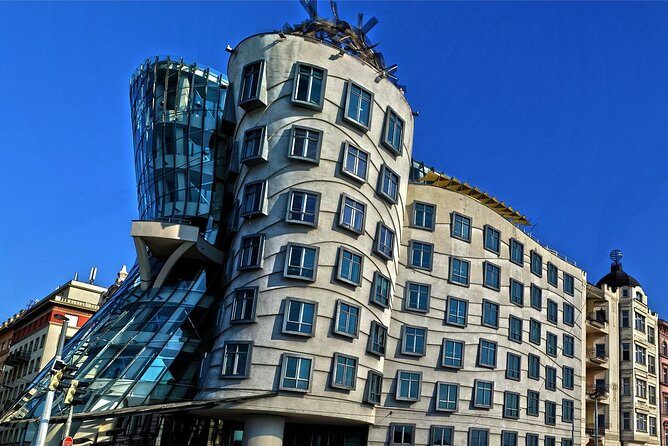 Private Transfer from Munich to Prague with 2 hours of Sightseeing, local driver - The Sum Up