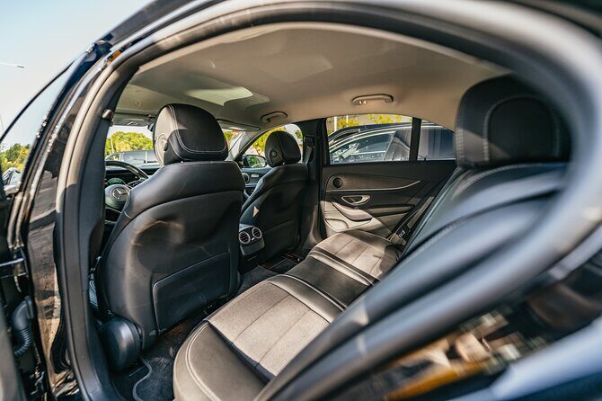 Private Transfer from Seville Airport to Hotels in Seville - Who Should Book This Transfer?