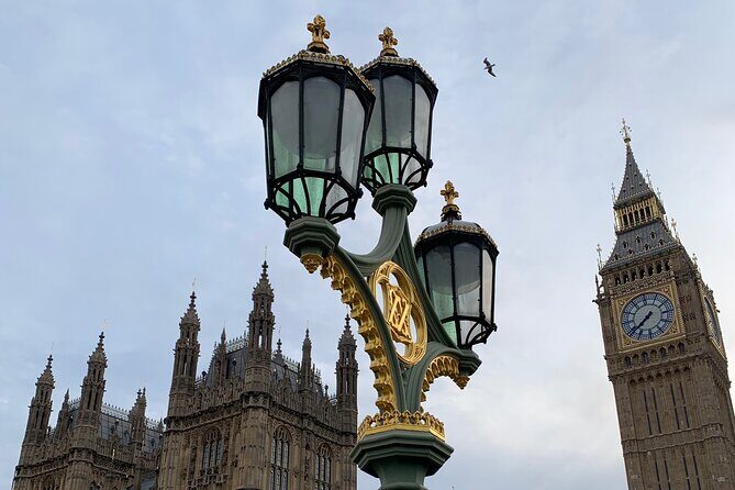 Private Transfer Heathrow or Gatwick to London w Luxury Car/Van - The Vehicle Experience: Comfort and Convenience