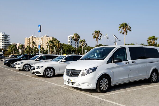 Private Transfer: Larnaca Airport to Larnaca District 1-14 pax - What Makes This Transfer Stand Out