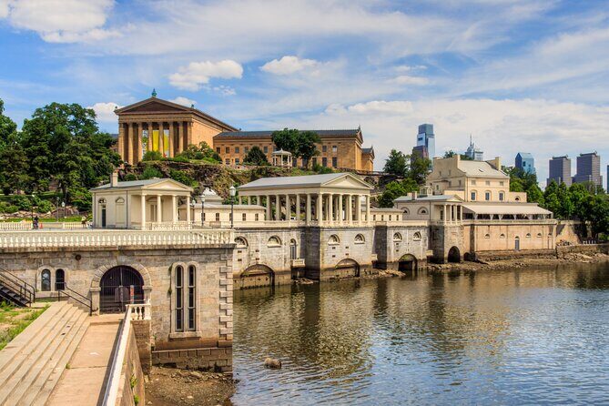 Private Transfer: Philadelphia Airport PHL to Philadelphia in Luxury SUV - The Itinerary and What to Expect