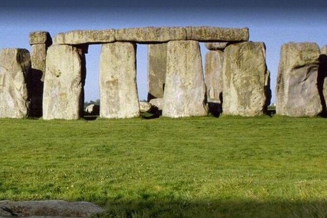 Private Transport from London to Southampton via Stonehenge - The Itinerary: What to Expect
