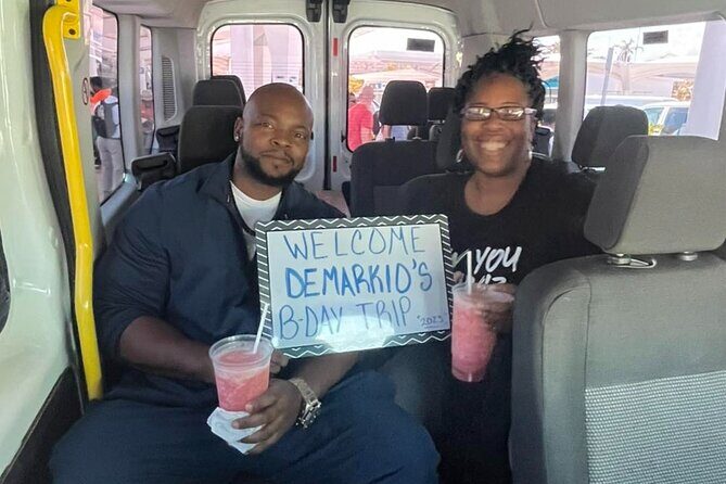 Private Transportation Service to Airport from Playa del Carmen - The Vehicles and Drivers: Comfort Meets Reliability