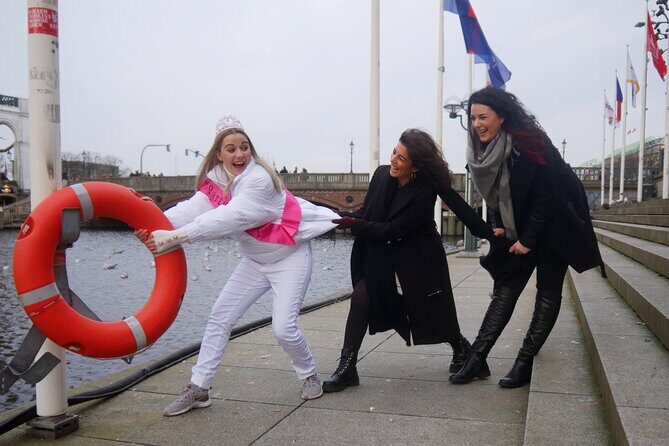 Professional photo tour with Hamburg sights - Practical Insights for Travelers