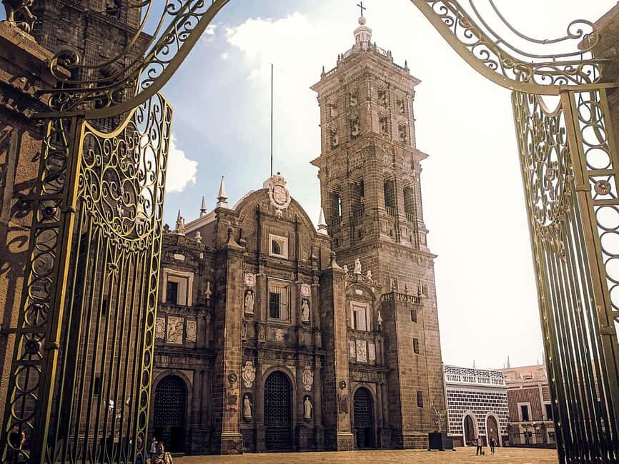 Puebla: Introductory Walking Tour with Ice Cream - The Majestic Cathedral of Puebla