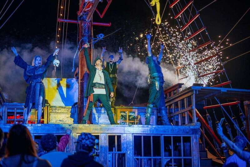 Puerto Vallarta: Dinner Show on a Pirate Cruise - What to Expect: Practical Details
