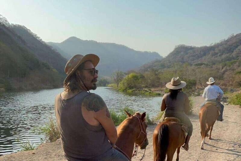 Puerto Vallarta: Horseback Riding, Lunch & Unlimited Drinks - What to Expect: The Practical Details