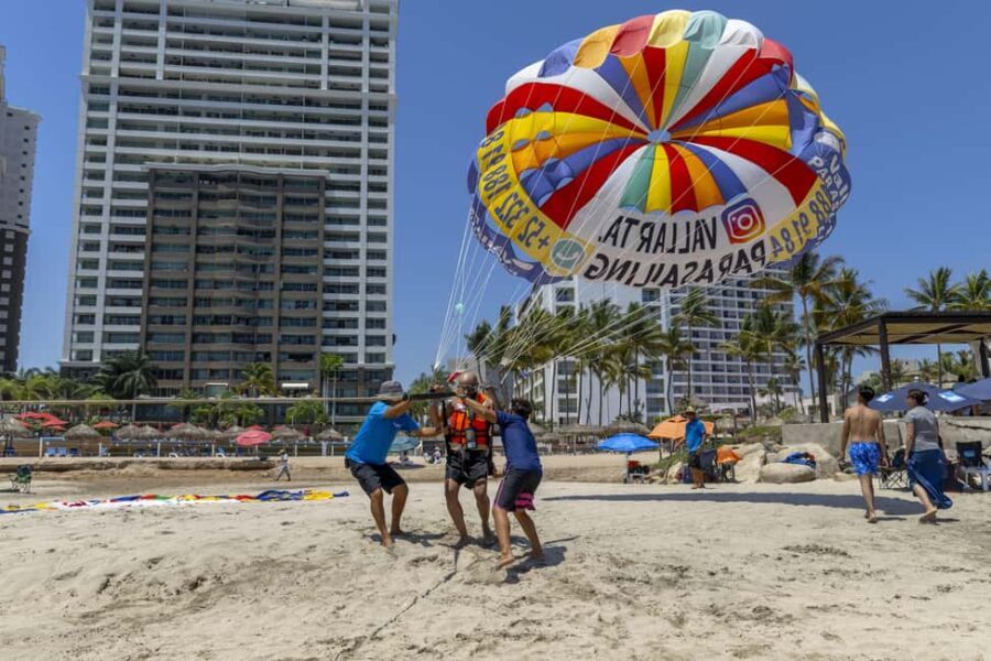 Puerto Vallarta: Parasailing Adventure - The Starting Point: Playa Del Holi