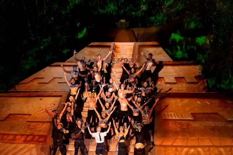 Puerto Vallarta Rhythms of the night, Show & Buffet dinner - Practical Details & Tips