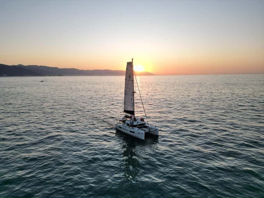 Puerto Vallarta: Semi-Private Sailing for Small Groups - The Experience in Action