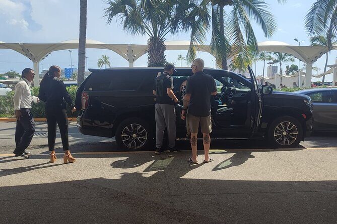 PVR VIP Round trip transfers - Airport - Marina hotels - Airport - Additional Info & Tips