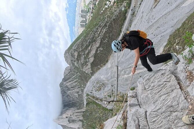 Rappels in Pico Licos with certified guides - Authenticity and Experience: What Travelers Say