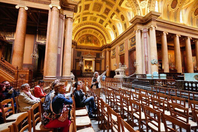 Rennes: Private guided walking tour of the city centre - Who Will Love This Tour?