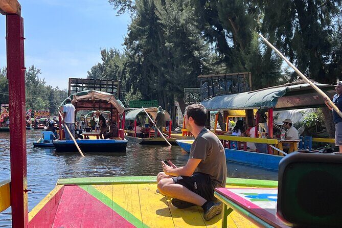 Riding Boats + Tacos+ Frida Kahlo's neighborhood (private tour) - Who Should Book This Tour?