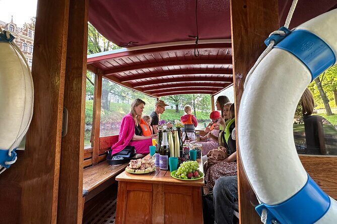 Riga: Evening or Sunset Boat Tour with Drink and Audio Guide - The Value of This Tour