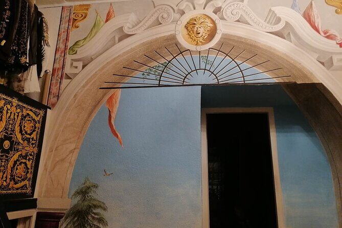 Rome Art Experience with famous Artist - The Artwork You’ll Leave With