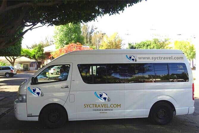 Round private transfer Airport to hotel in Oaxaca - The Experience from the Travelers’ Perspective
