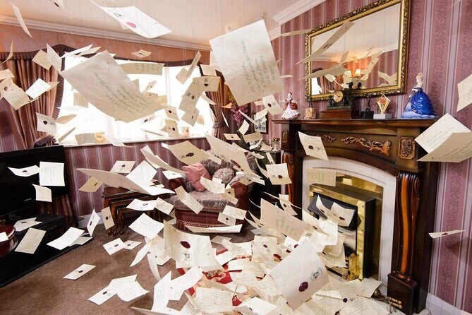 Round Trip to Warner Bros Studio: Experience the Wizarding World - Pricing and Value: Analyzing the Cost