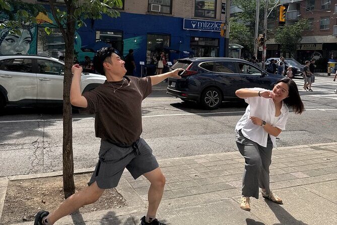 Royal Exploration Scavenger Hunt Game in Nashville - What You Can Expect to See & Do