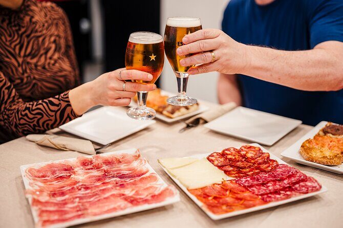 Sagrada Familia Jamón Iberico Tasting Experience with Cava - An In-Depth Look at the Tour